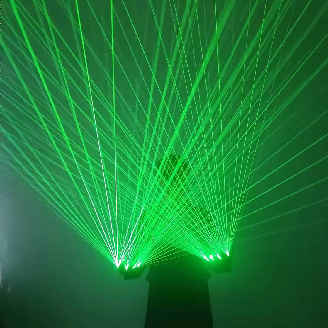 Guanti laser verdi Modulo lase - Event Party Dj recensione e prezzo